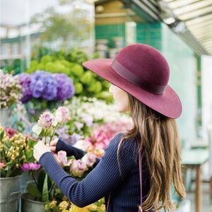 Burgundy Floppy Hat, suede with bow